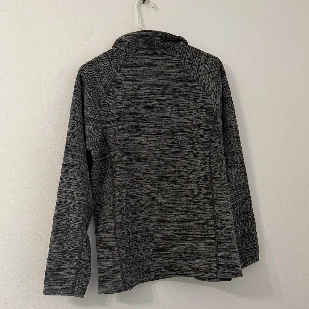 Mountain HardWear Women’s L Gray Quarter-Zip Sweater